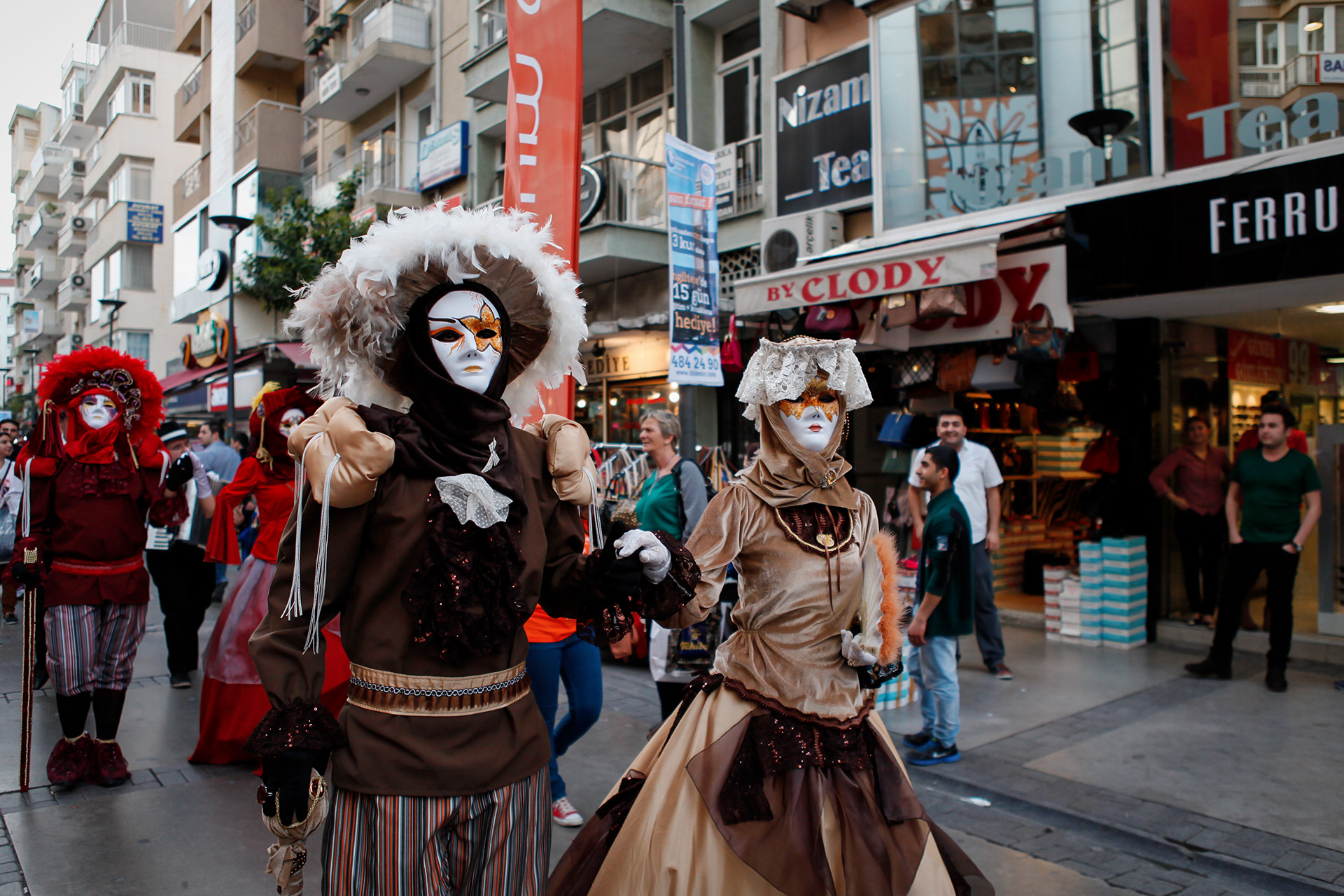 Kortej Performansları